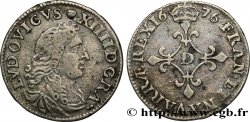 LOUIS XIV THE SUN KING Quatre sols à la croix formée de lis 1676 Vimy-en-Lyonnais (actuellement Neuville-sur-Saône)