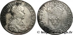 LOUIS XIV LE GRAND OU LE ROI SOLEIL Écu, portrait à la mèche longue 1652 Paris TTB