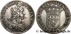 LOUIS XIII  Écu, buste drapé et cuirassé (2e buste de Jean Warin) 1643 Paris, Monnaie de Matignon XF/AU