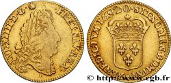 LOUIS XIV LE GRAND OU LE ROI SOLEIL Louis d or à l écu 1692 Riom TB+/TTB