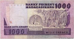 1000 Francs - 200 Ariary MADAGASCAR  1988 P.072a MB