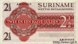 2,5 Gulden SURINAM  1967 P.117b SC