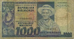1000 Francs - 200 Ariary MADAGASCAR  1974 P.065a G