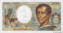 200 Francs MONTESQUIEU Numéro spécial FRANCE  1983 F.70.03 UNC-