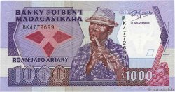 1000 Francs - 200 Ariary MADAGASKAR  1988 P.072b VZ