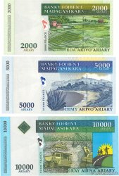 2000 au 10000 Ariary  Lot MADAGASKAR  2003 P.083, P.084 et P.085 ST