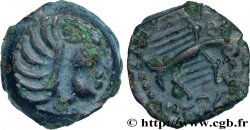 CARNUTES (Région de la Beauce) Bronze à l’aigle et à la rouelle, tête à droite