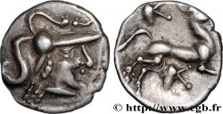 AULERQUES CÉNOMANS (Région du Mans) Denier à la tête casquée à droite et aux carnyx SPL/TTB+