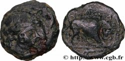MASSALIA - MARSEILLE Bronze au taureau (hémiobole ?), à la palme