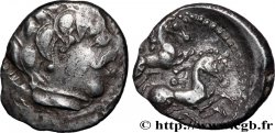 PICTONS / BITURIGES / CARNUTES - CENTRE-OUEST, Incertaines Drachme aux deux chevaux, tête moustachue, série A2
