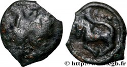 SÉNONS (région de Sens) Potin à la tête “d’indien” et à l’animal stylisé - aux trois globules