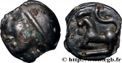 GALLIA BELGICA SEQUANI (Regione di Besançon) Potin à la grosse tête, au bandeau lisse