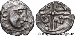 SÉQUANES (Région de Besançon) Obole à la croix, MASO tête à droite, type du coin d’Arbois