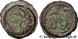 CARNUTES (Région de la Beauce) Potin lourd à l’aigle et à la tête de Rome - revers à gauche