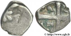 VOLQUES TECTOSAGES (région de Toulouse) Drachme “à la tête cubiste”, S. 6, à la boucle d’oreille