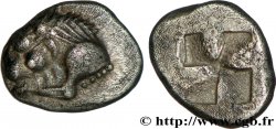 MASSALIA - MARSEILLES Obole du type du trésor d’Auriol au protomé de lion dévorant sa proie, à gauche