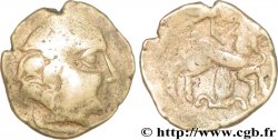 GALLIA - PICTONES (Región de Poitiers) Statère d’électrum à la main D4 - R1