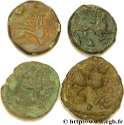 BELLOVAQUES (Région de Beauvais) Lot de 4 bronzes au personnage courant