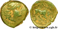 MASSALIA - MARSEILLE Petit bronze au taureau (hémiobole ?) TB+/TTB