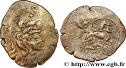 OSISMES (Région de Carhaix - Finistère) Statère dit “au personnage recroquevillé”, cheval à droite SUP