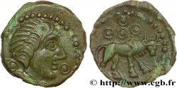 VÉLIOCASSES, Incertaines Bronze au taureau de face