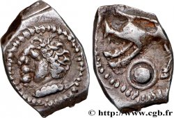 RUTÈNES (région de Rodez) Drachme “au sanglier”, à la petite tête bouclée, S. 442