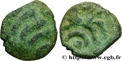 RÈMES (Région de Reims) Quart de statère “aux segments de cercles”, cheval à gauche, en bronze