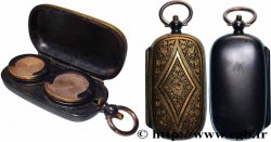 PORTE-LOUIS, PORTE-MONNAIE Porte-louis à la mode de Tolède, damasquiné TTB+