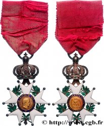 SECOND EMPIRE Médaille, Légion d’honneur, Croix de chevalier, modèle second empire TTB