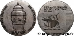 V REPUBLIC Médaille, Pharmacie centrale des hospices civils