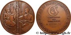 V REPUBLIC Médaille, Comptabilité