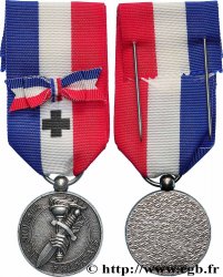 CINQUIÈME RÉPUBLIQUE Médaille, Souvenir français