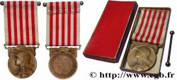 III REPUBLIC Médaille commémorative de la guerre 1914-1918
