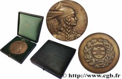 TROISIÈME RÉPUBLIQUE Médaille GALLIA, Offert par Léon Meyer, député maire du Havre