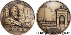 V REPUBLIC Médaille, Henri IV, Pau, offert par André Labarrère, sénateur maire de Pau