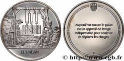 LES 100 PLUS GRANDES INVENTIONS DE L&nbsp;HUMANITÉ Médaille, Invention du palan