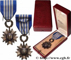 IV REPUBLIC Médaille, Ordre du Mérite artisanal, Chevalier