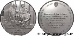 LES 100 PLUS GRANDES INVENTIONS DE L&nbsp;HUMANITÉ Médaille, Invention du tube amplificateur