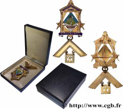 FREEMASONRY Insigne, Onward et Upward AU