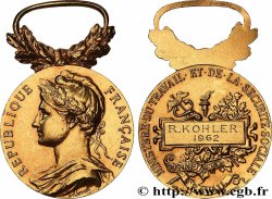 V REPUBLIC Médaille d’honneur du travail, Ministère du travail et de la sécurité sociale