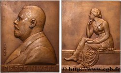 TROISIÈME RÉPUBLIQUE Plaquette, Pierre Nivert, éditeur de livres