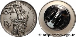 CINQUIÈME RÉPUBLIQUE Médaille, La liberté guidant le peuple