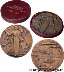 QUATRIÈME RÉPUBLIQUE Médaille, Centenaire de la Compagnie Transatlantique