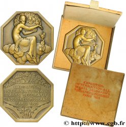 TERZA REPUBBLICA FRANCESE Médaille octogonale, Arts Décoratifs SPL