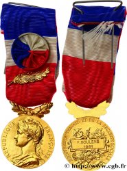 CINQUIÈME RÉPUBLIQUE Médaille d’honneur du Travail, Or