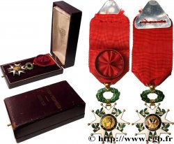 TROISIÈME RÉPUBLIQUE Légion d’Honneur - Officier