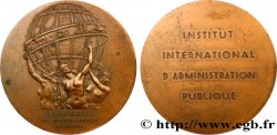 V REPUBLIC Médaille, Institut international d’administration publique
