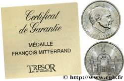 V REPUBLIC François Mitterrand, président de la République
