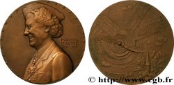 AÉRONAUTIQUE - AVIATION : AVIATEURS & AVIONS Médaille, Maryse Bastié