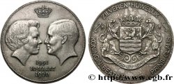 NIEDERLANDE Médaille, Noces d’argent de la reine Beatrix des Pays-Bas avec Claus von Amsberg